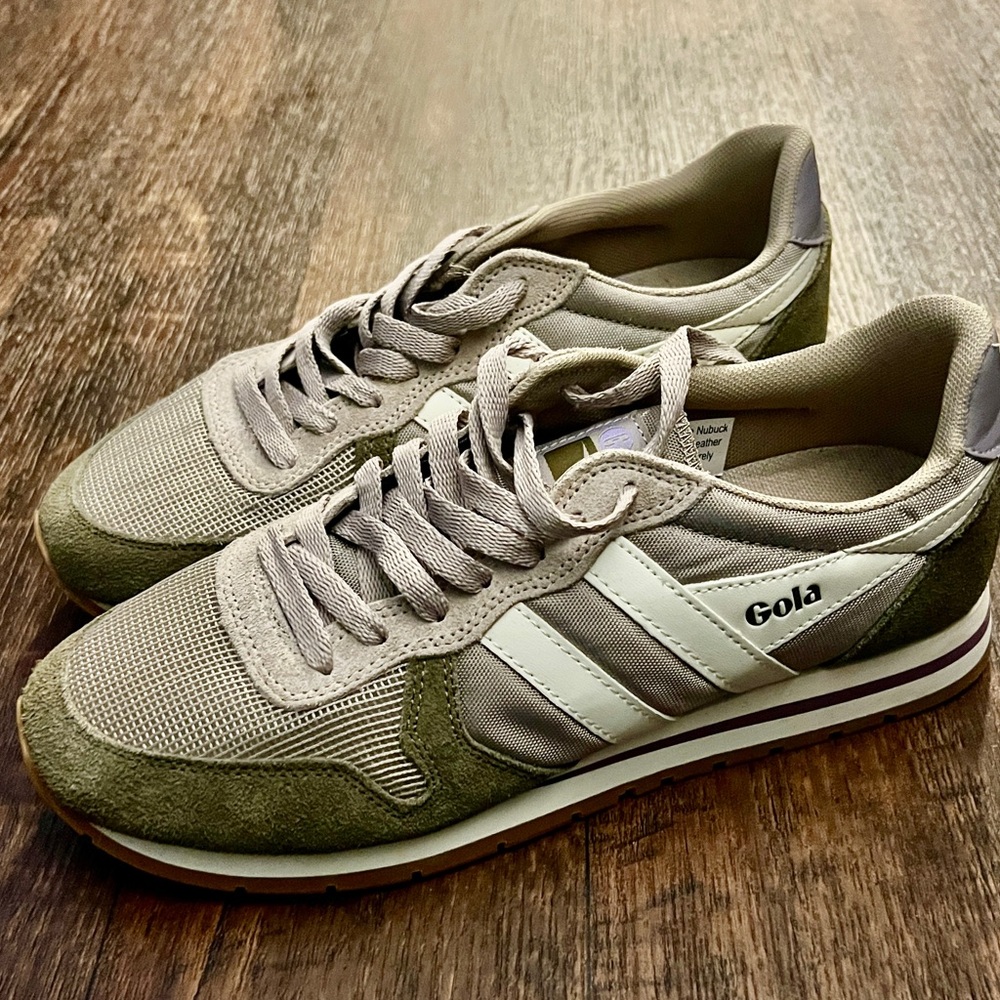 Women’s Gola Green Sneakers Size 9